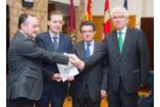Acto de la firma del Convenio CES CEI Triangular Universidades