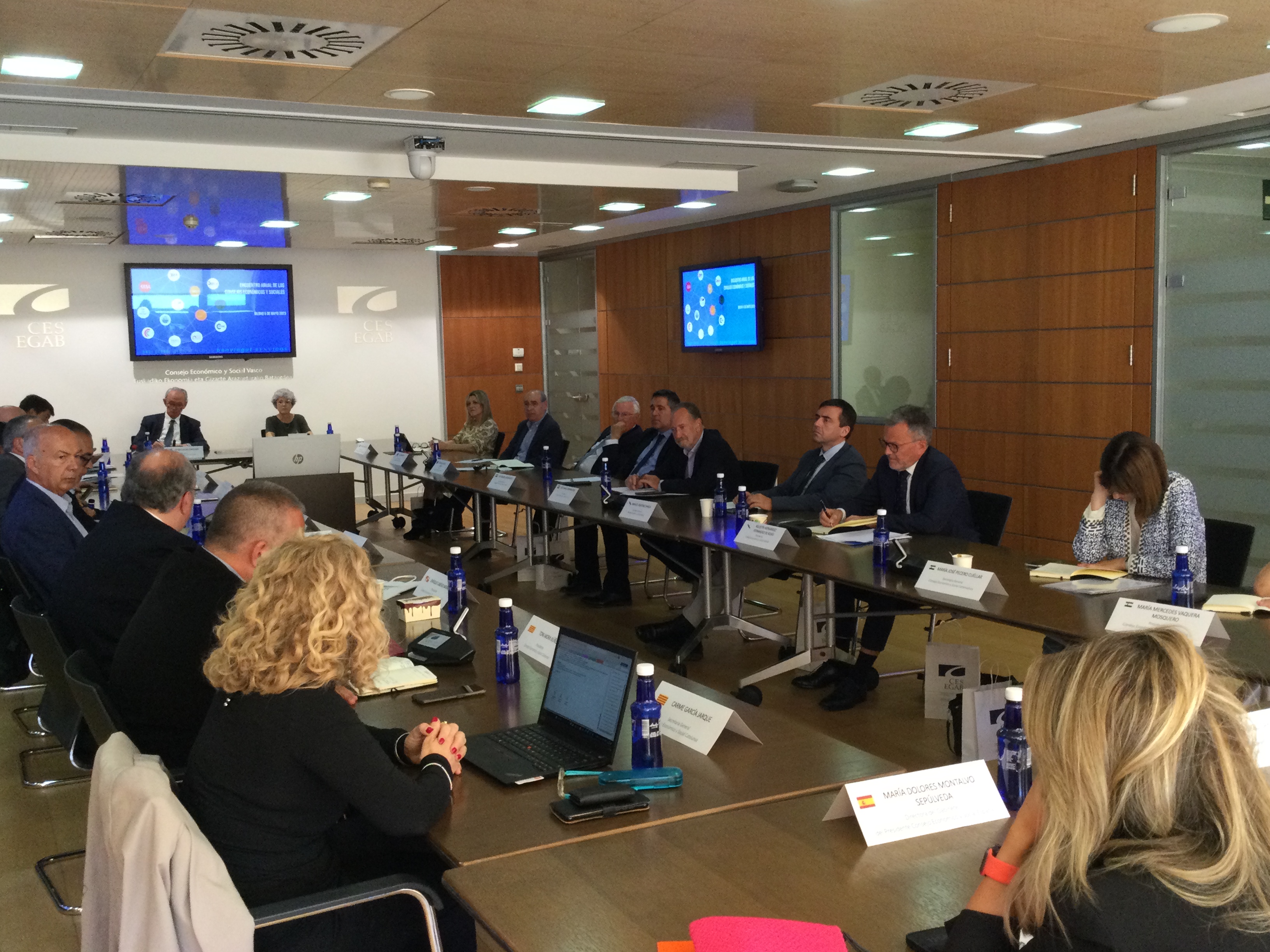 Reunión CES en Bilbao Cooperación